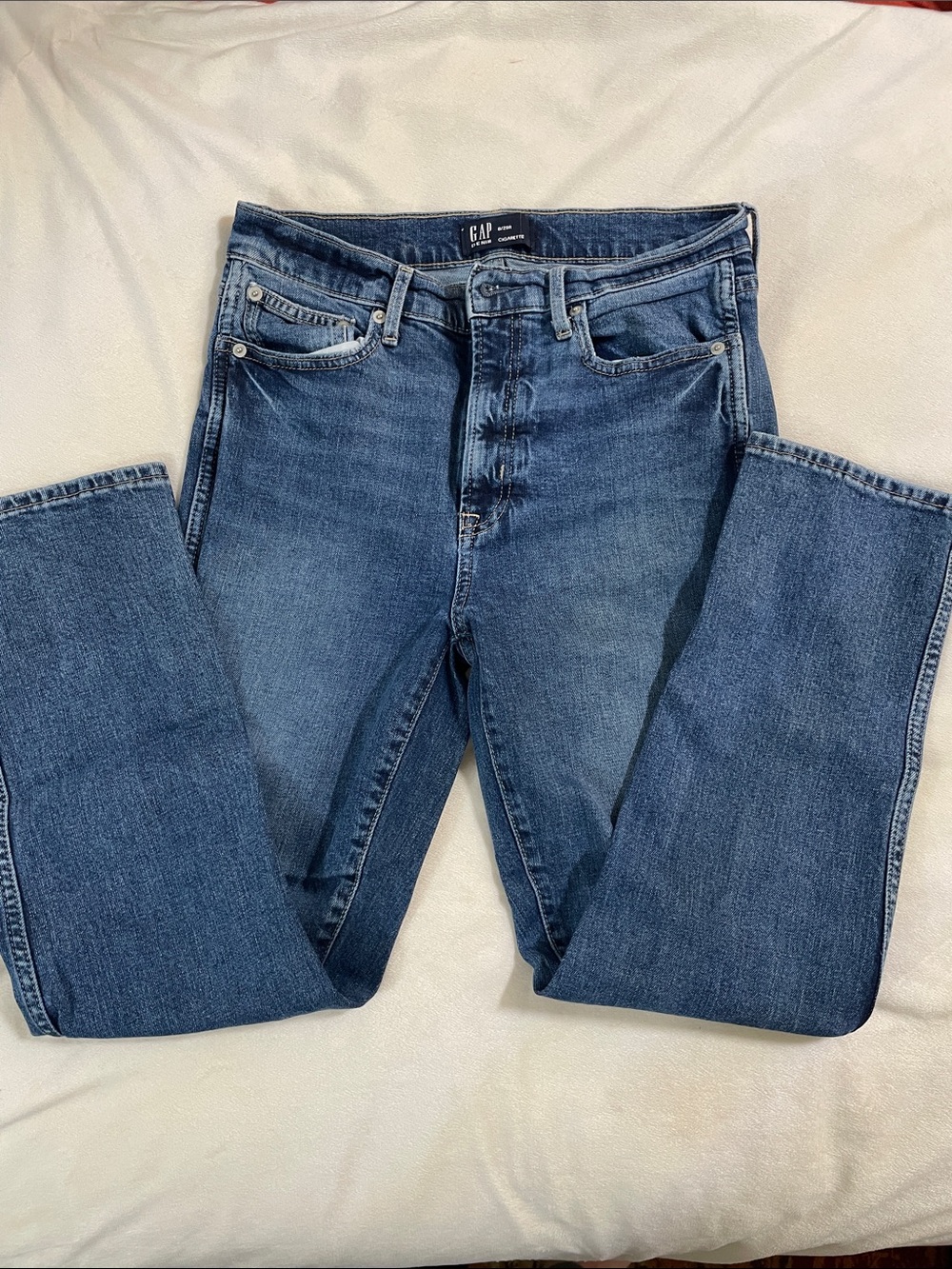GAP Women’s Medium Blue Straight/Cigarette Jeans